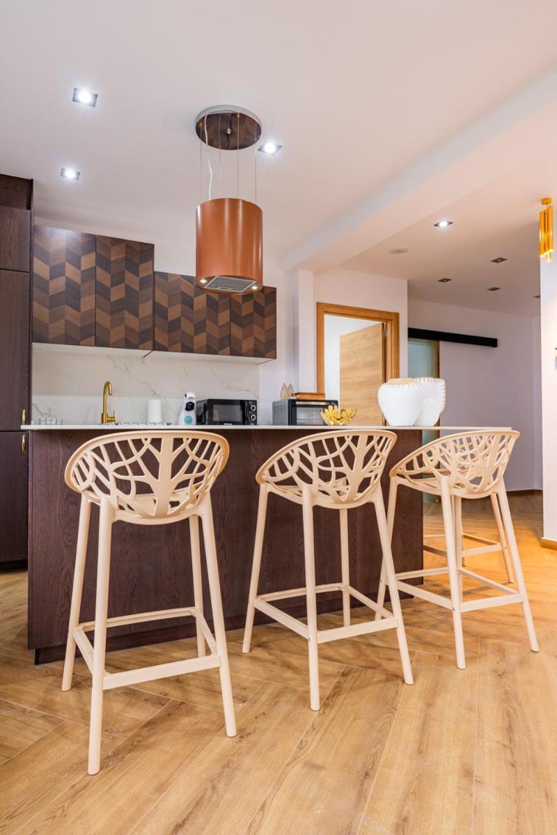 Apartamentos Montes Vindios Onís Exteriör bild