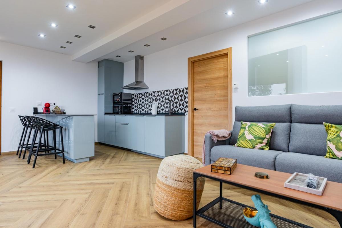 Apartamentos Montes Vindios Onís Exteriör bild
