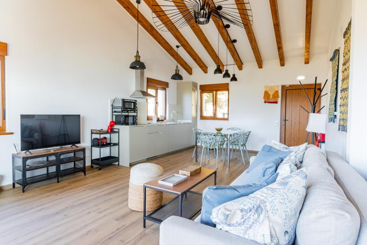 Apartamentos Montes Vindios Onís Exteriör bild