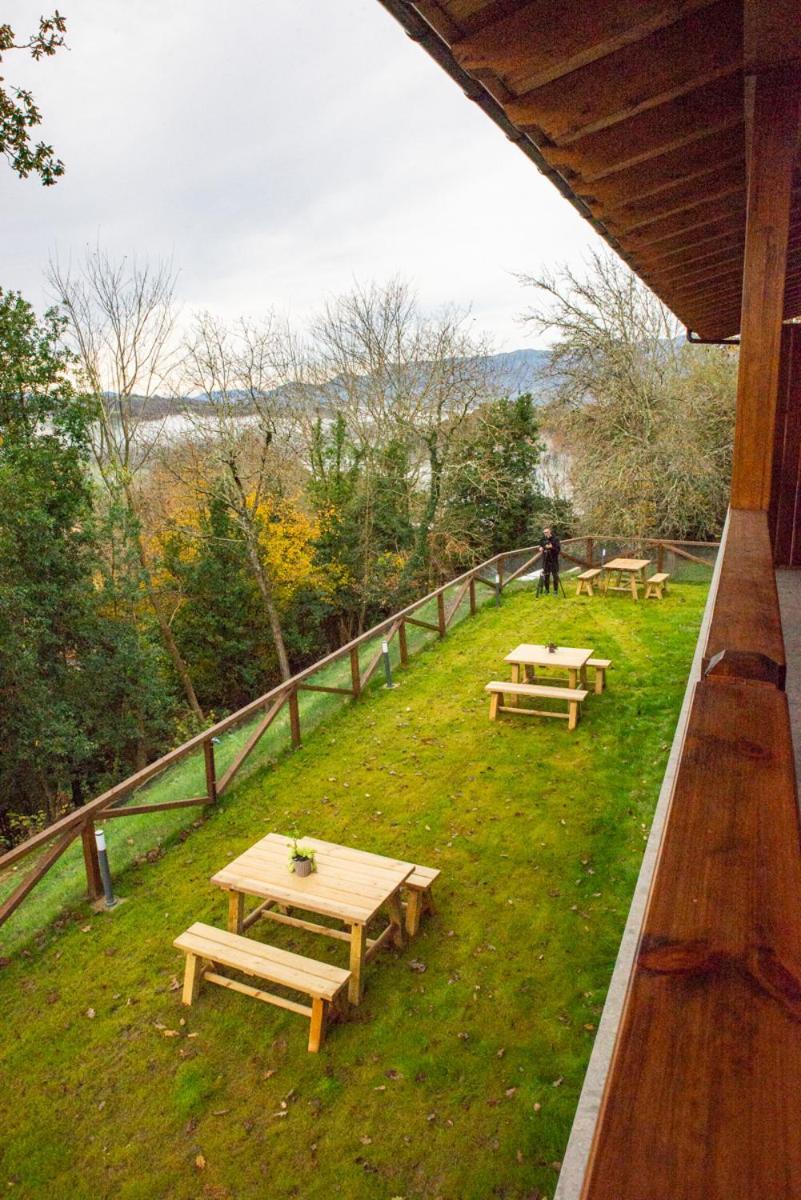 Apartamentos Montes Vindios Onís Exteriör bild